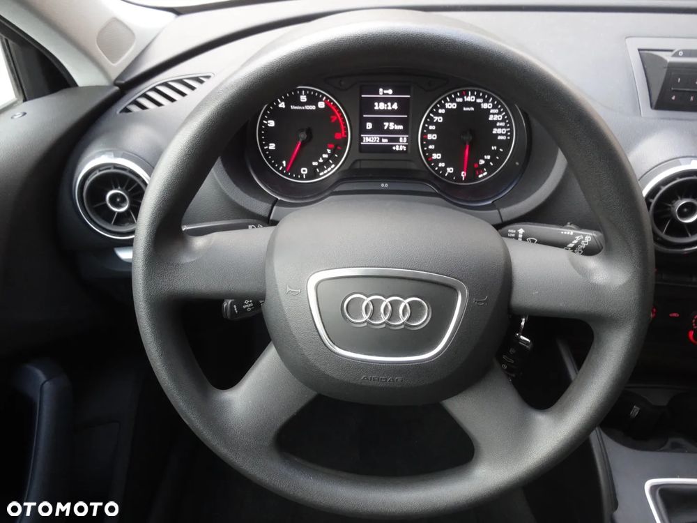 Audi A3 Sportback 1.4 TFSI Ambition - 25