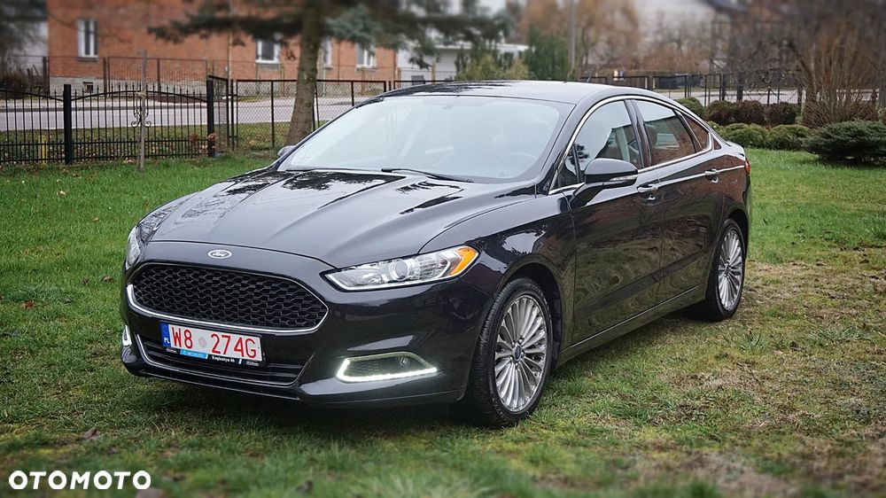 Ford Fusion 2.0 EcoBoost Titanium - 10