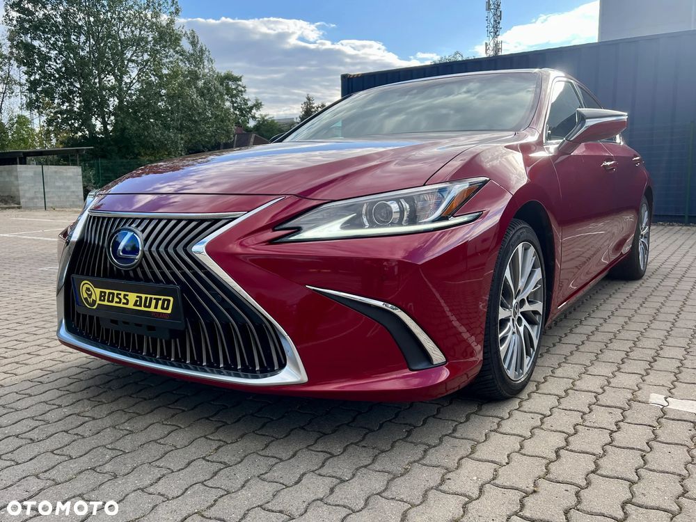 Lexus ES 300h F Sport - 4