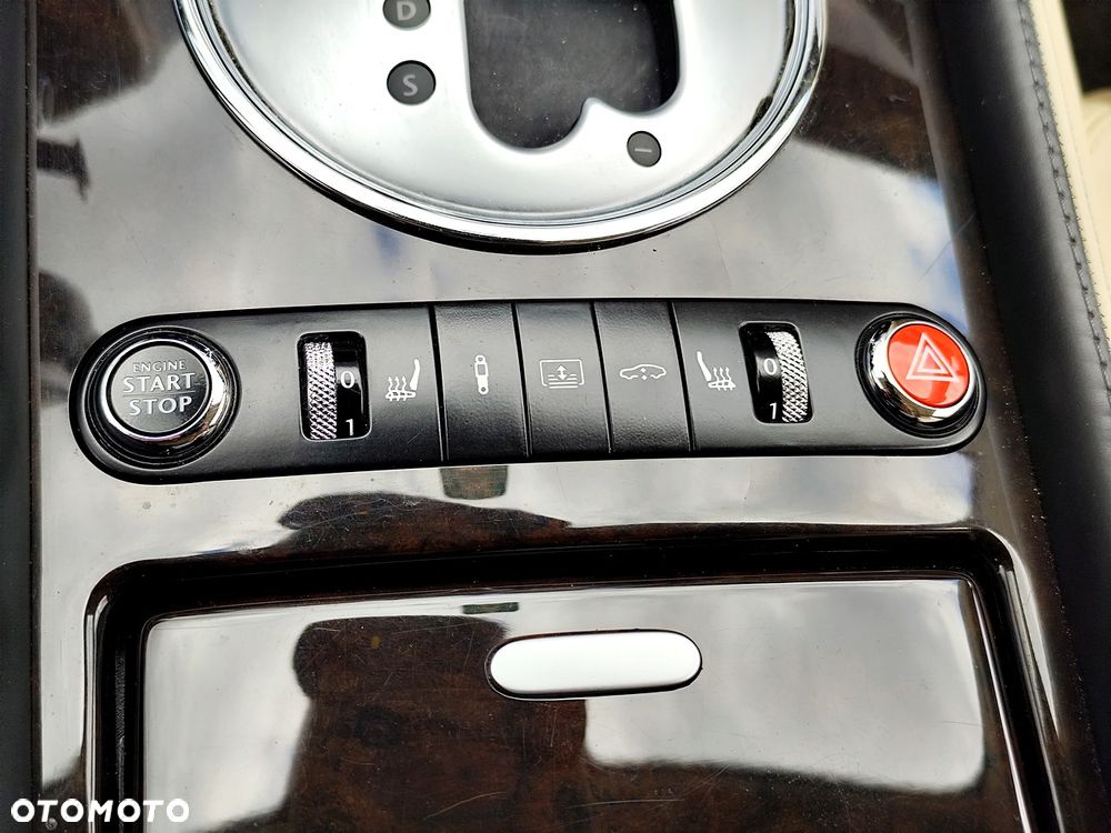 Bentley Flying Spur Speed - 29