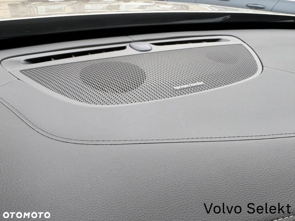 Volvo XC 90 - 16