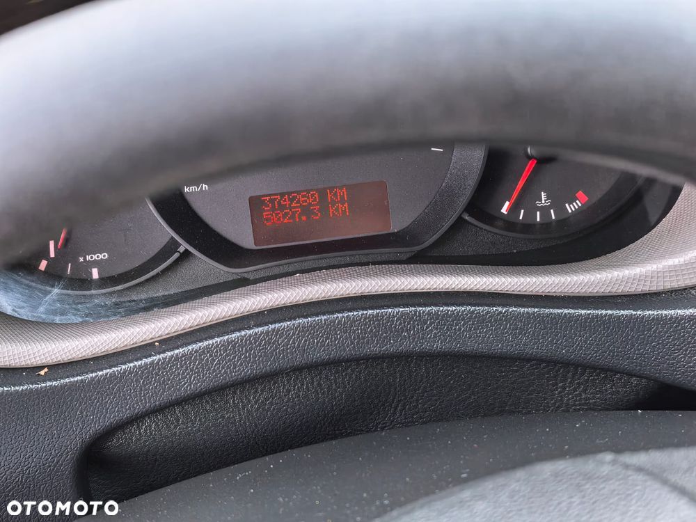 Renault MASTER - 20