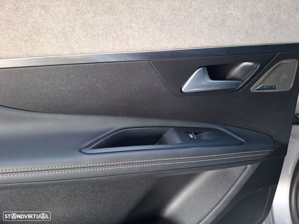 Peugeot 5008 1.5 BlueHDi GT EAT8 - 35