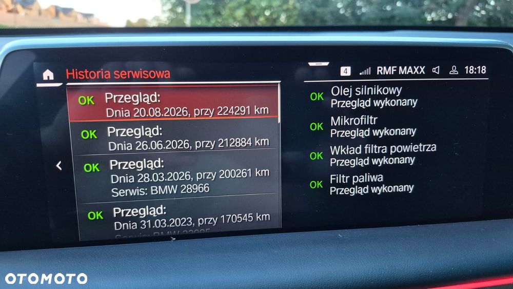BMW Seria 7 - 38