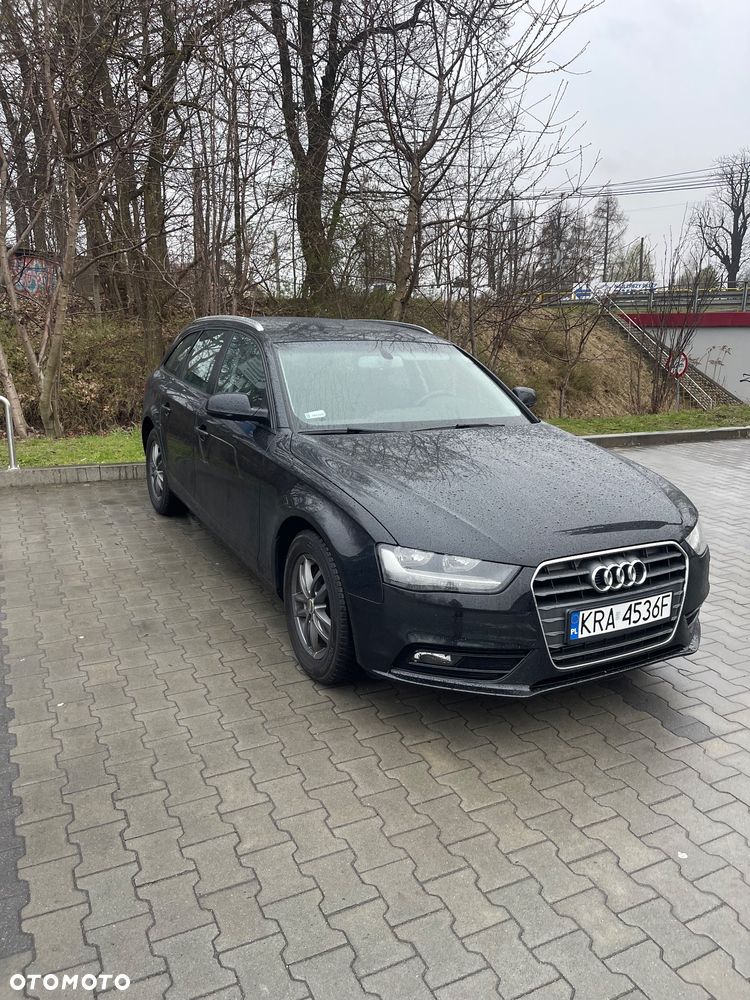 Audi A4 Avant 2.0 TDI DPF Ambiente - 2