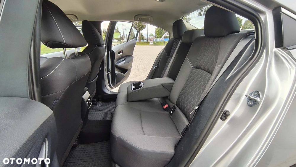 Toyota Corolla 1.5 Comfort - 36