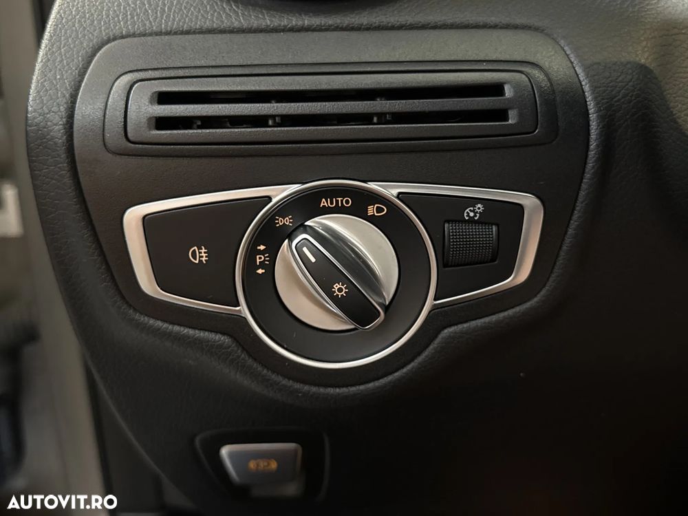 Mercedes-Benz GLC 220 d 4MATIC - 16