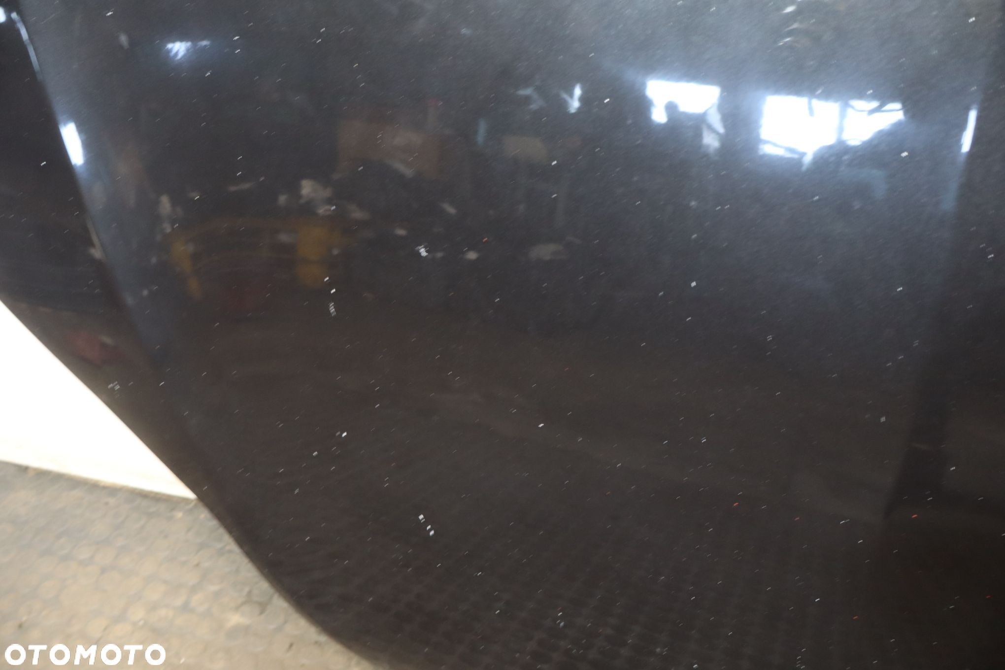 MASKA  RENAULT LAGUNA III NV676 - 6