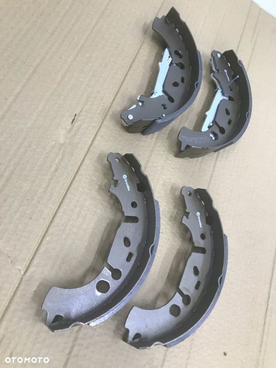 Szczęki hamulcowe Citroen Nemo Bipper Fiorino Qubo Punto Adam Corsa D E NOWY tylny zestaw szczęk tył - 2