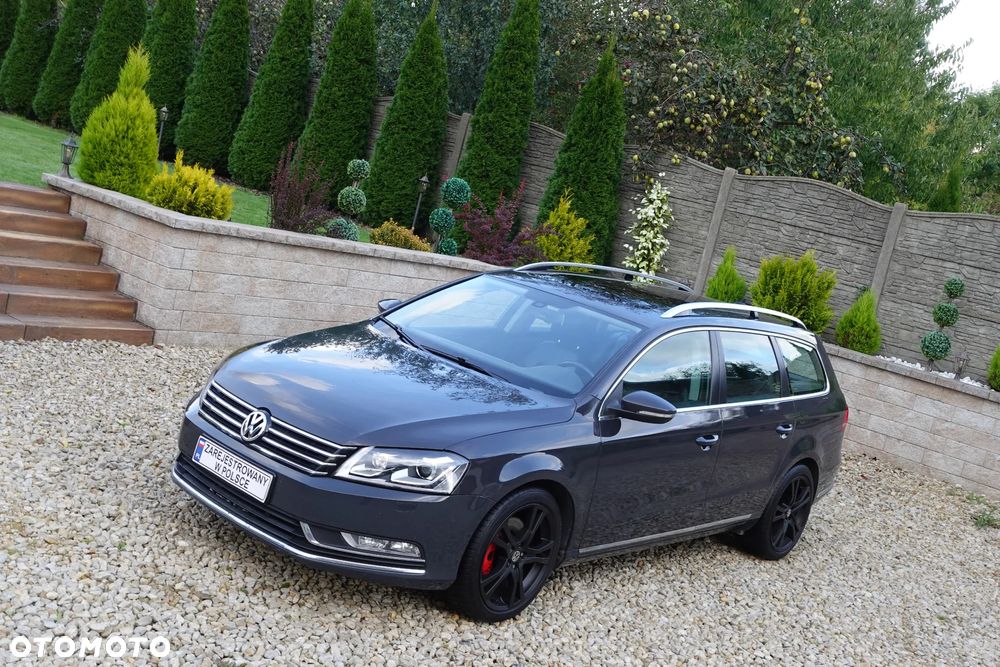 Volkswagen Passat - 4