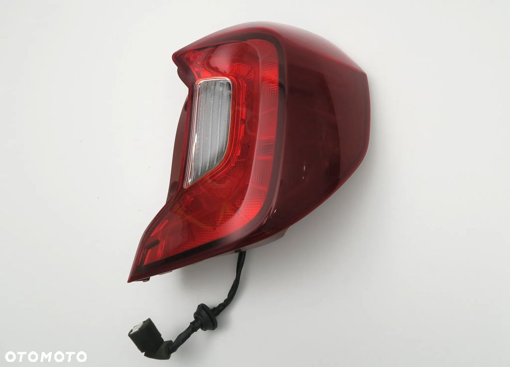 KIA PICANTO 3 III JA 2017 - 2023 Lampa tył prawa R ORYGINAŁ OE - 4