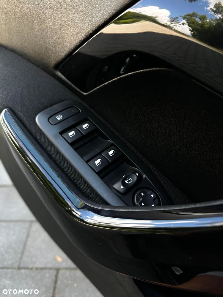 Peugeot 208 PureTech 110 Stop & Start Signature - 2