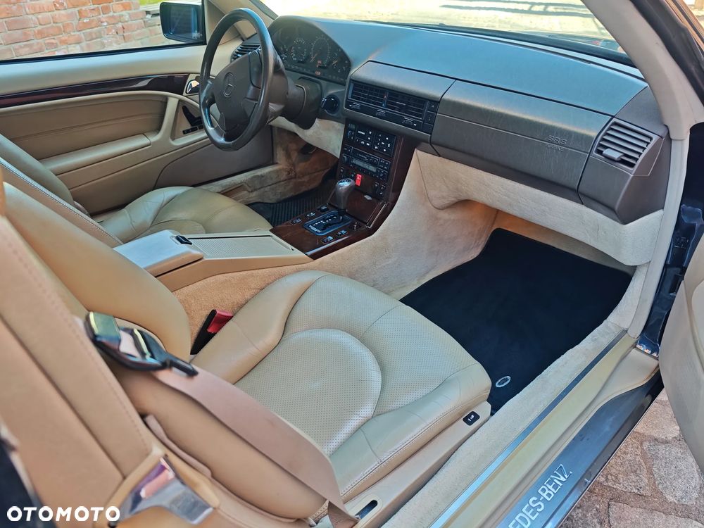 Mercedes-Benz SL - 11