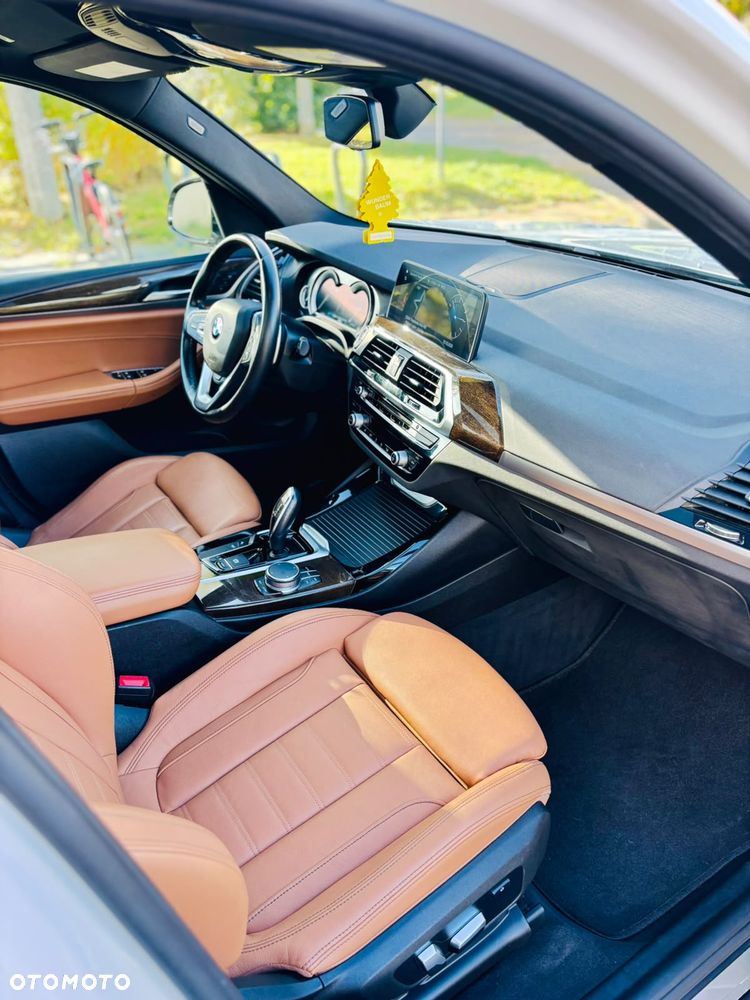 BMW X3 xDrive30i xLine - 11