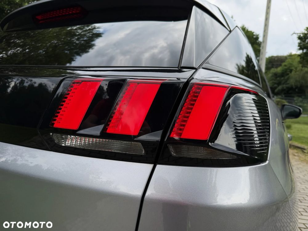 Peugeot 3008 PureTech 130 Stop & Start GPF EAT8 Allure - 39