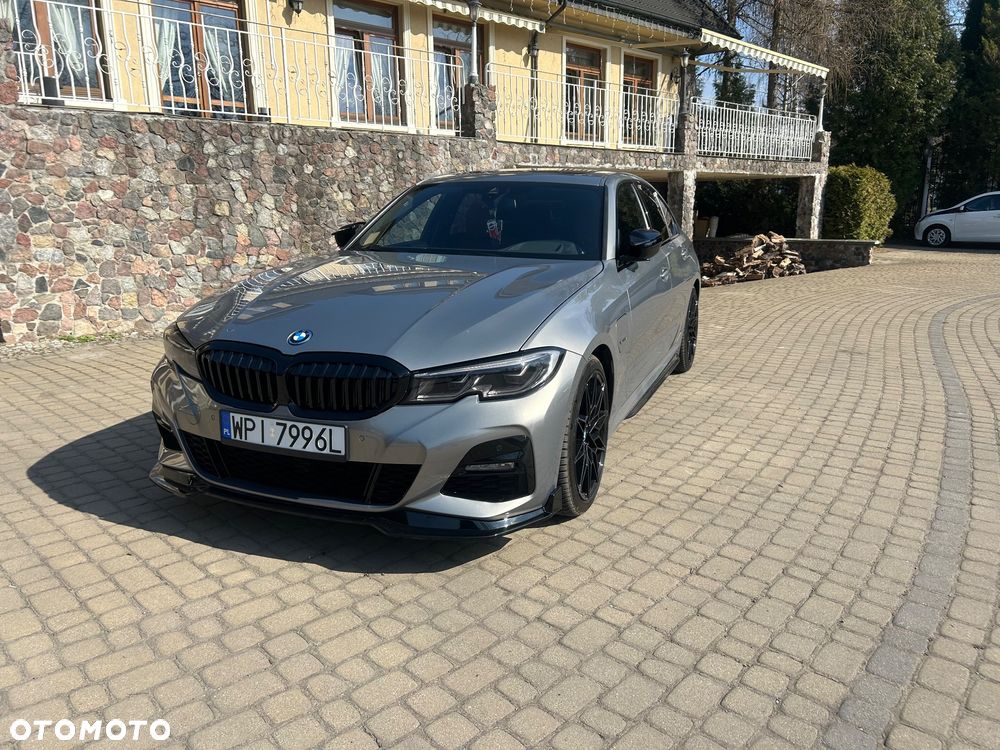 BMW Seria 3 330e M Sport sport - 6
