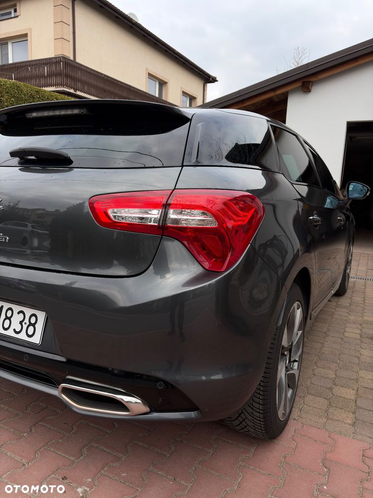 Citroën DS5 BlueHDi 180 EAT6 Business Class - 11