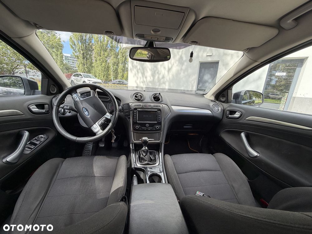 Ford Mondeo - 7