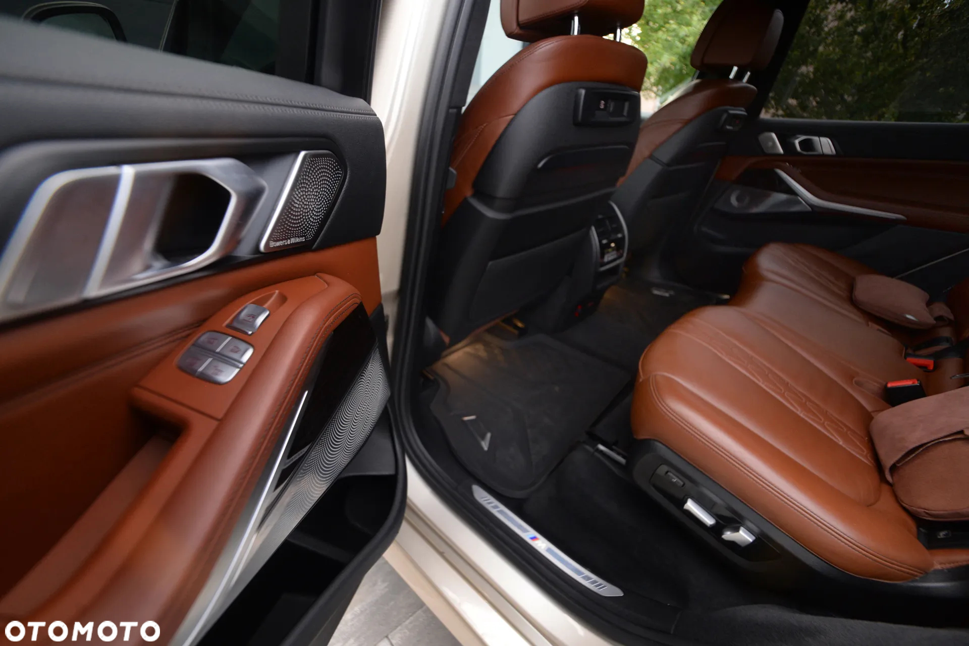 BMW X7 M50d sport - 39