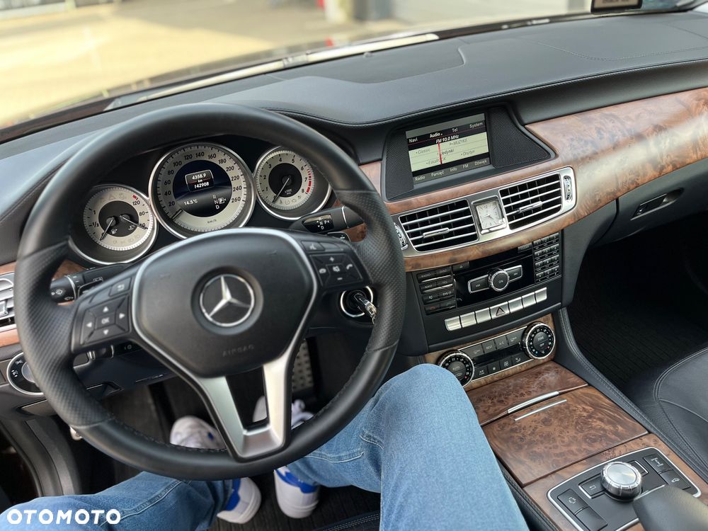Mercedes-Benz CLS 500 4-Matic 7G-TRONIC - 17