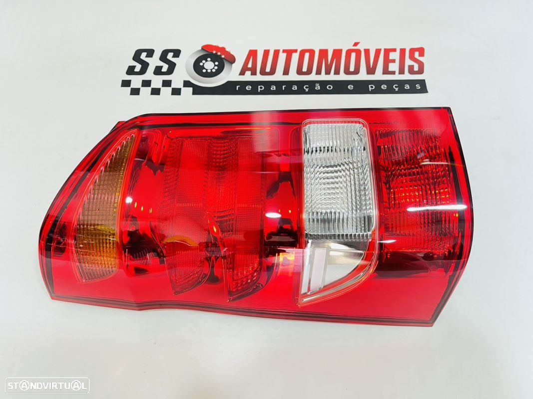 Farolim Farol Traseiro Esq. / Dto. Mercedes Vito V W447 - 1