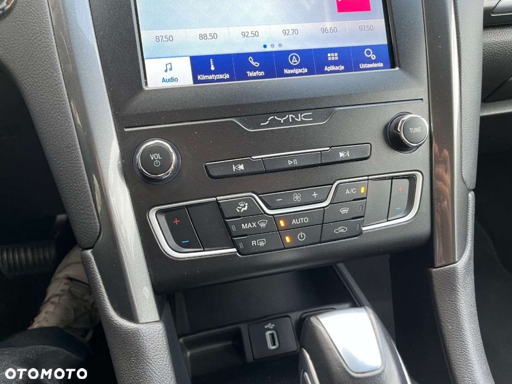 Ford Mondeo - 21