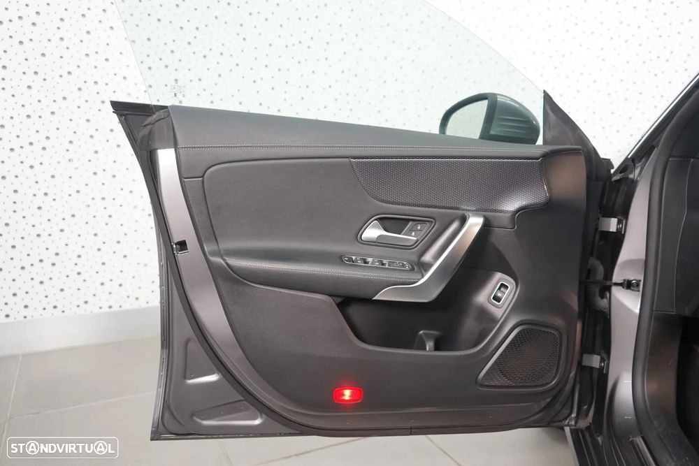Mercedes-Benz CLA 180 d Style Aut. - 16