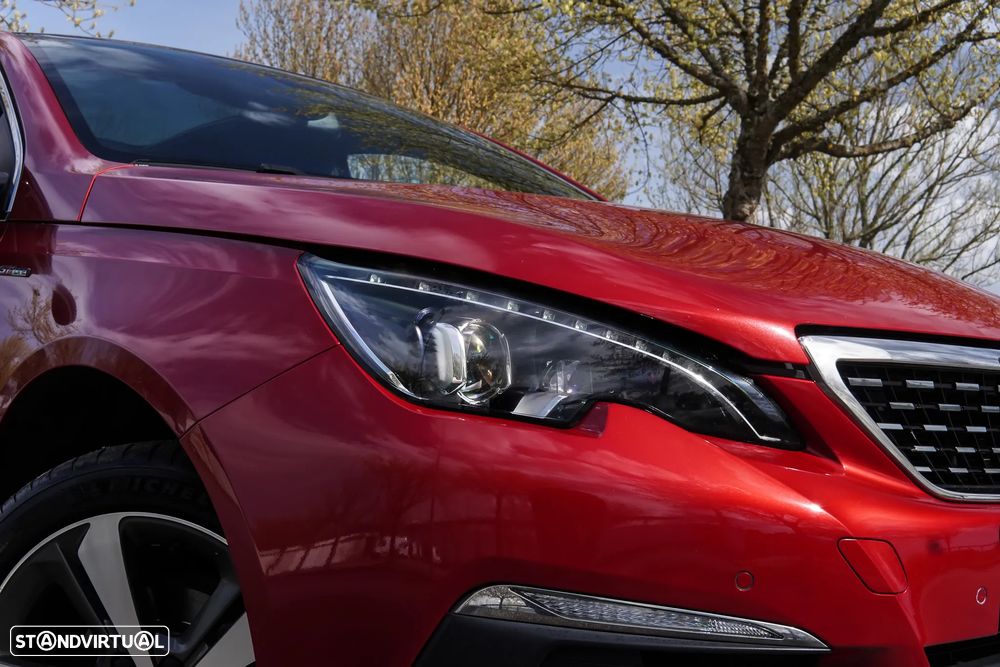 Peugeot 308 PureTech 130 GPF Stop & Start GT Pack - 4