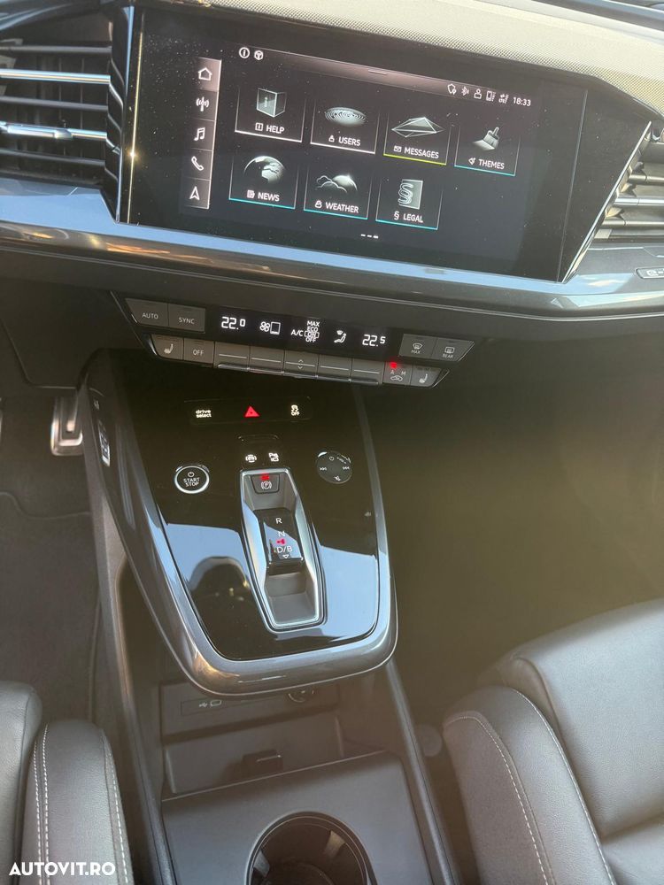 Audi Q4 50 quattro - 3