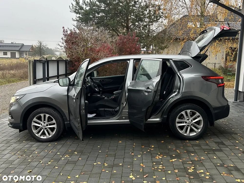 Nissan Qashqai - 13