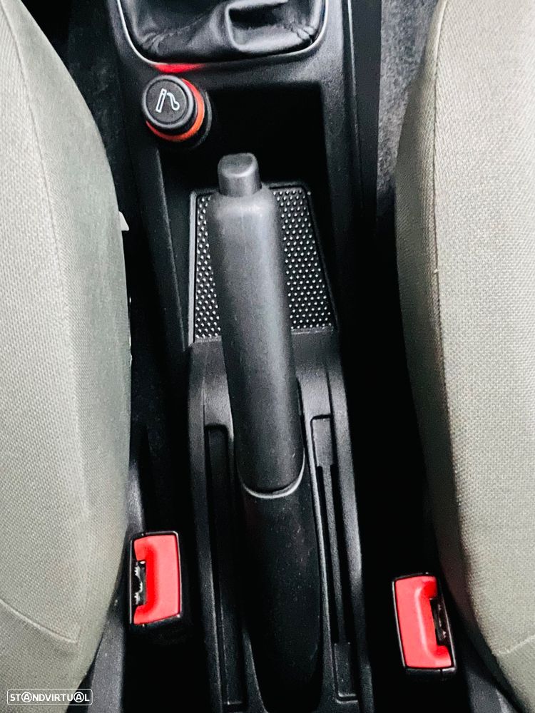 Fiat Grande Punto 1.2 Dynamic - 31