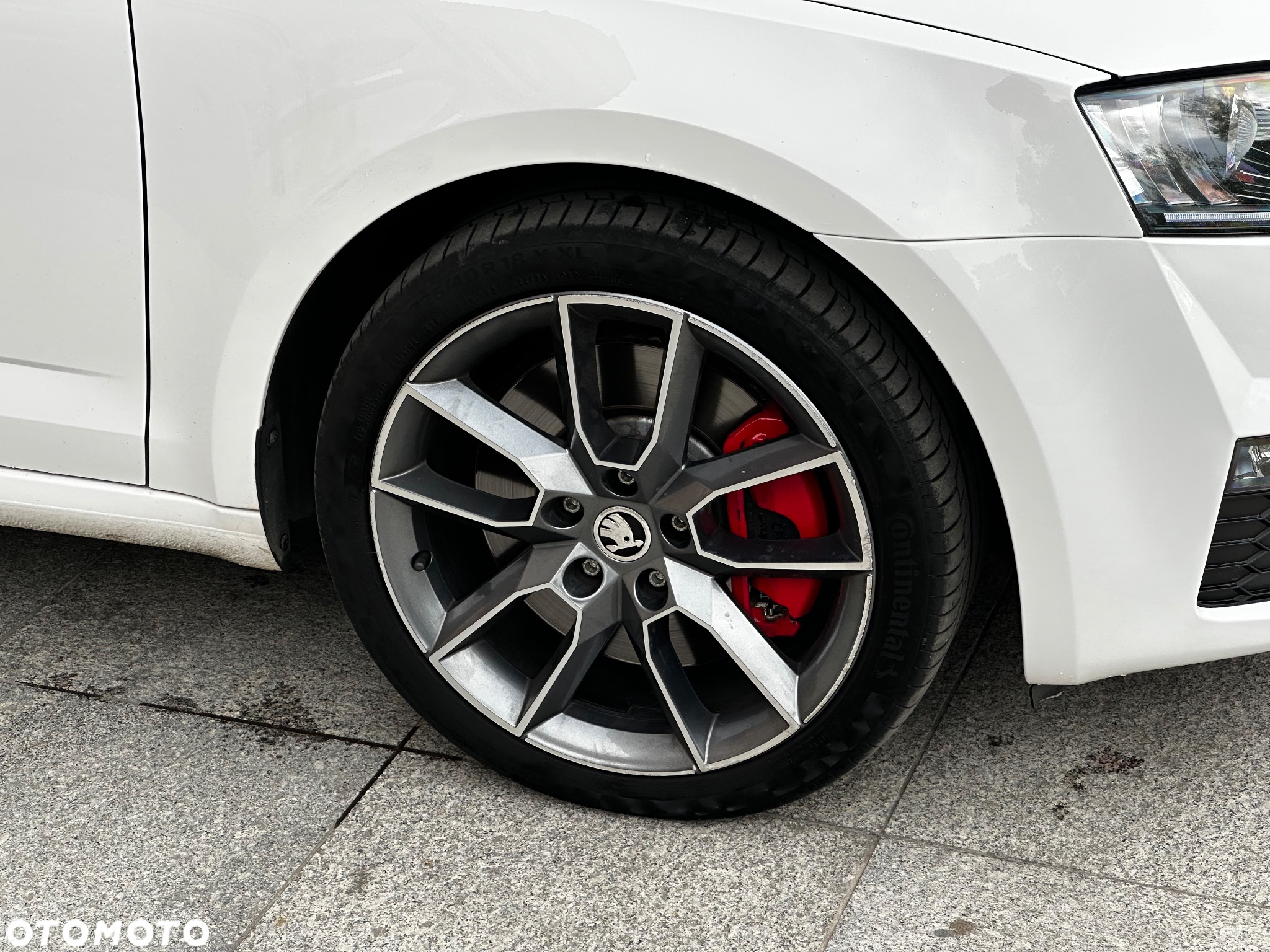 Skoda Octavia 2.0 TDI RS DSG - 35