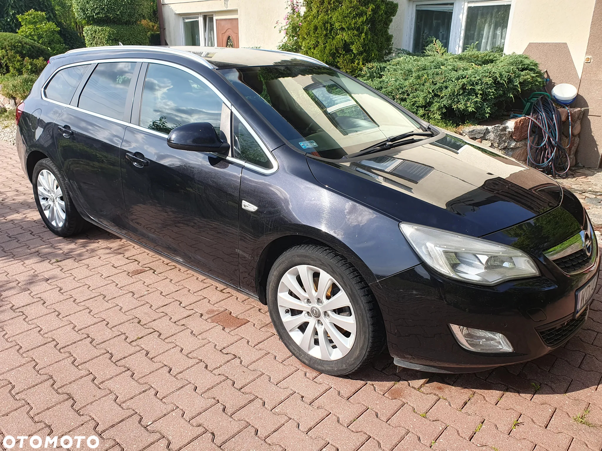 Opel Astra IV 2.0 CDTI Cosmo - 4