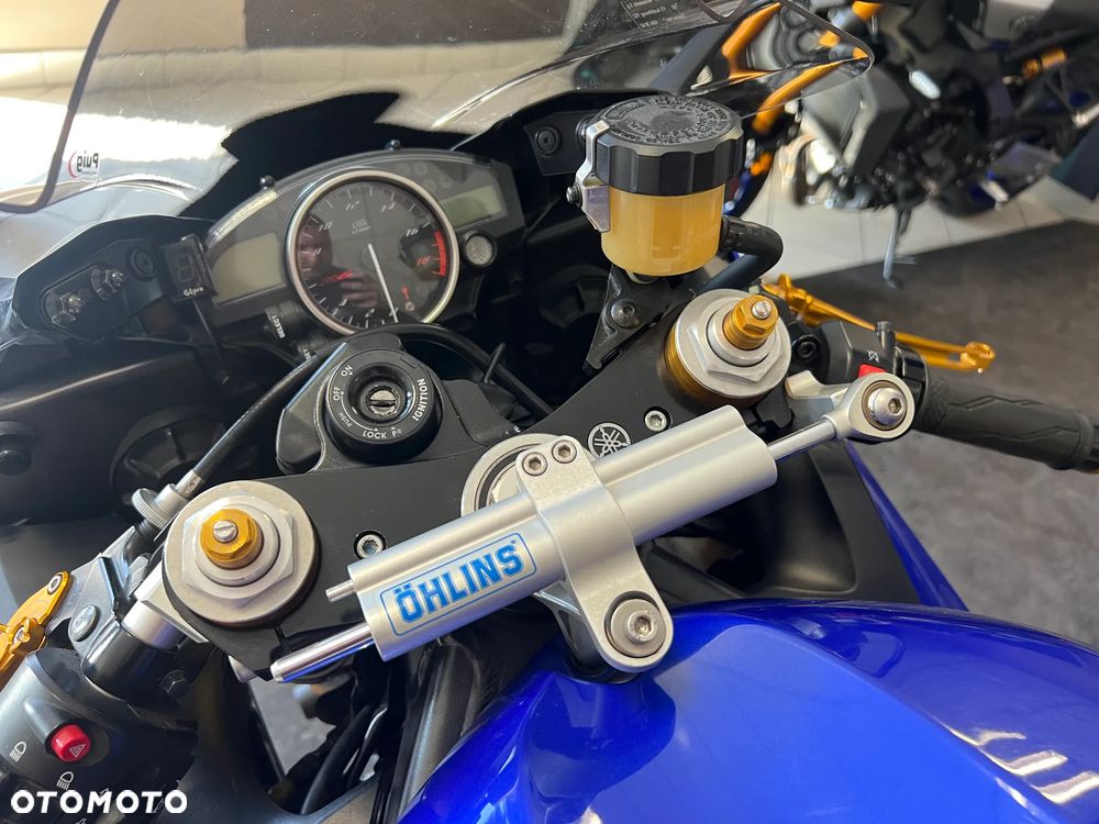 Yamaha R6 - 9
