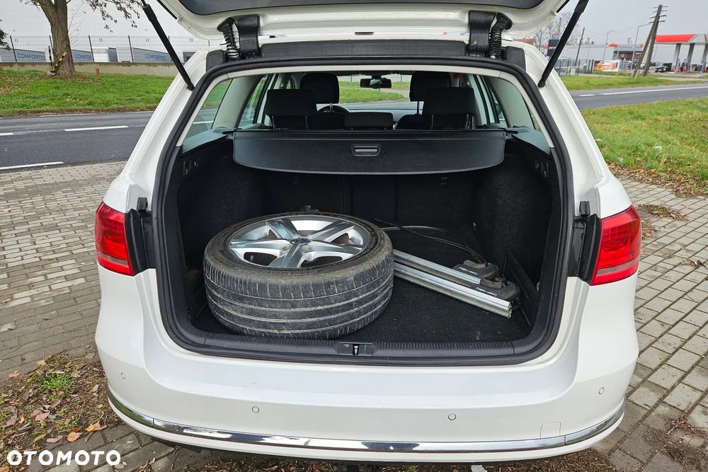 Volkswagen Passat 2.0 TDI BlueMotion Technology Comfortline - 10