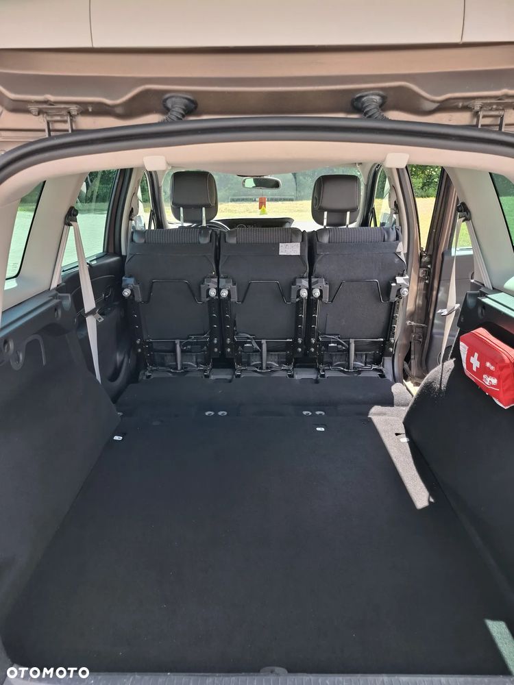 Renault Grand Scenic Energy dCi 130 Start & Stop Euro 6 Bose Edition - 18