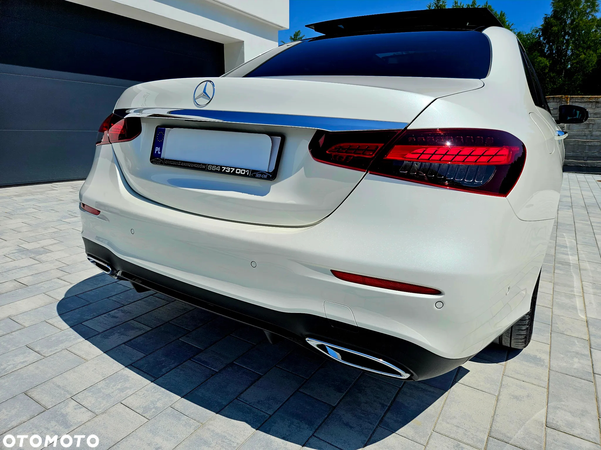 Mercedes-Benz Klasa E 220 d 4-Matic 9G-TRONIC - 18
