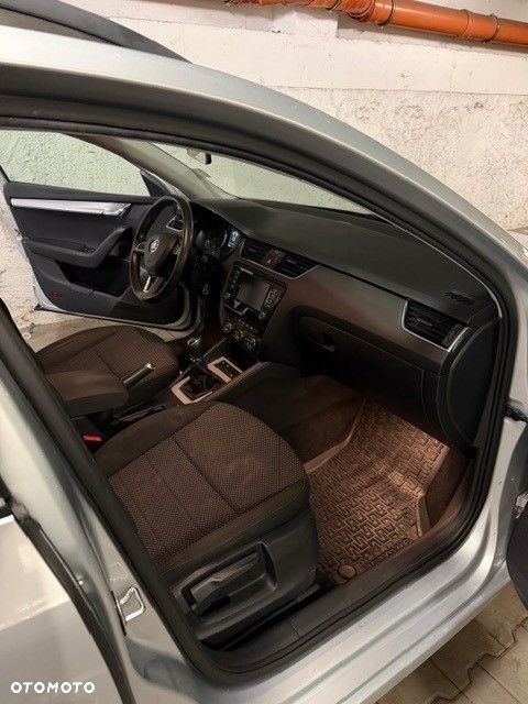 Skoda Octavia 2.0 TDI 4x4 Ambition EU6 - 8