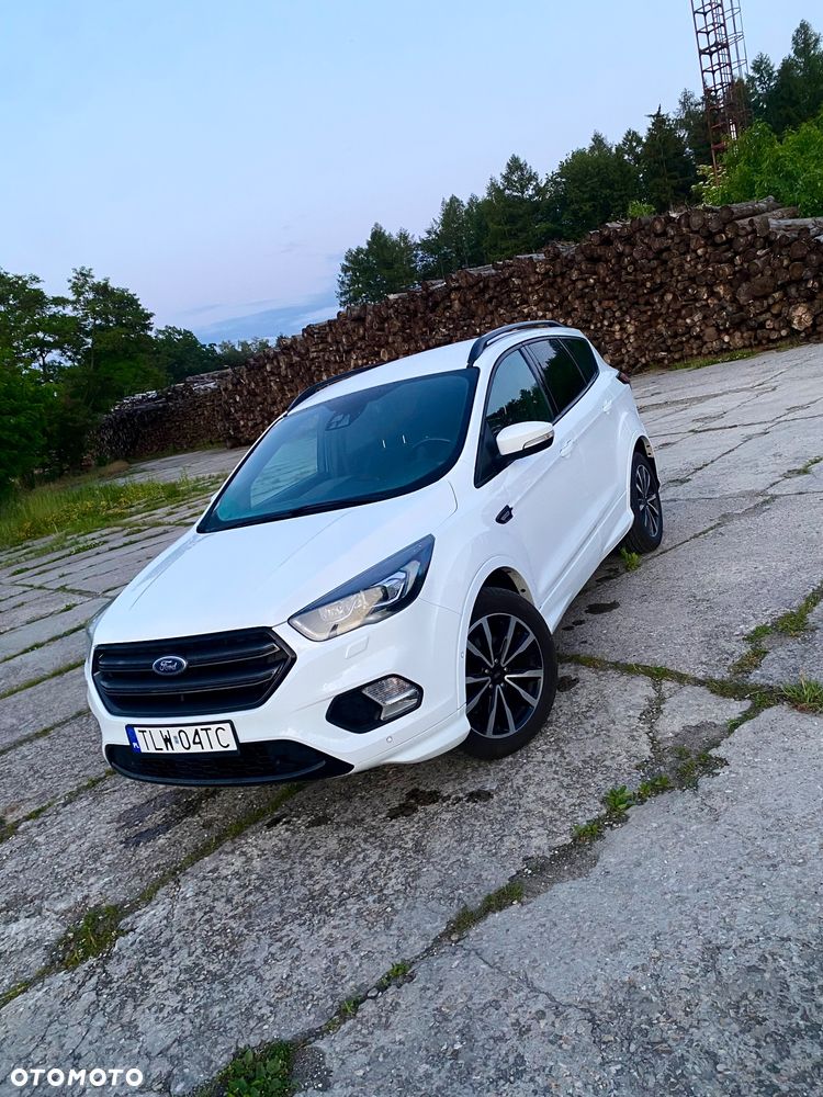 Ford Kuga 2.0 TDCi FWD ST-Line - 33
