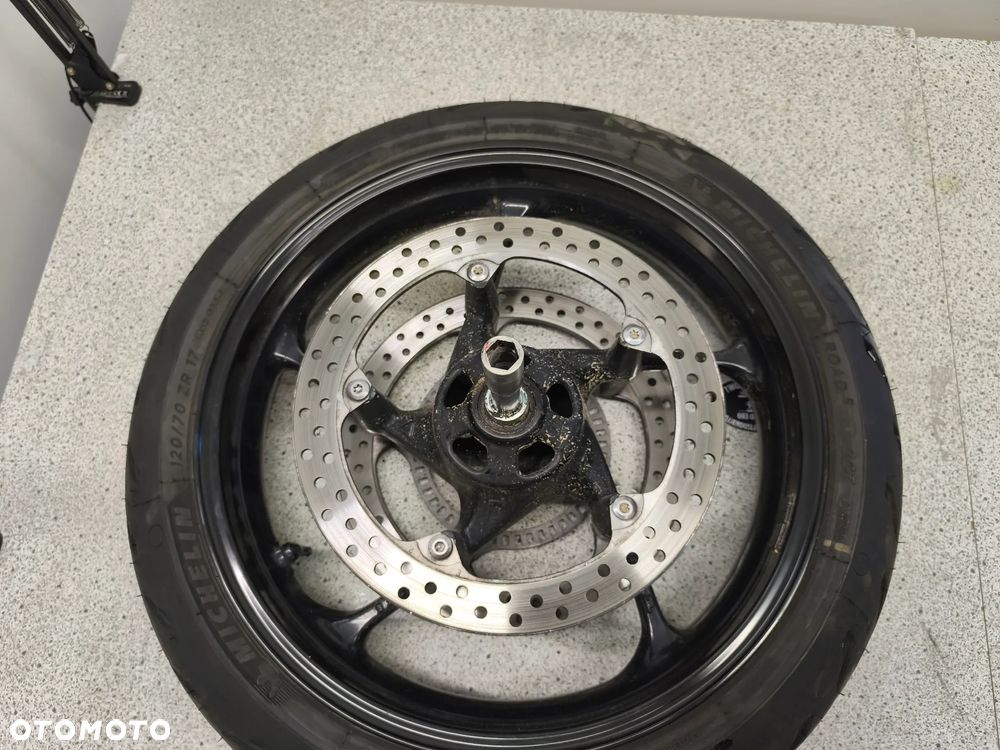 Felga przód, przednia, koło, tarcze hamulcowe, ośka przód Triumph Trident 660 2022 - 7