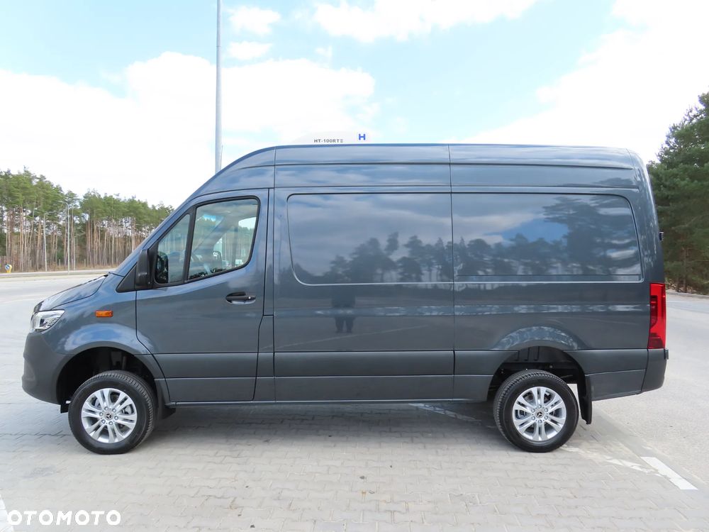 Mercedes-Benz Sprinter 319 CDI V6 3.0 CDI 190 KM Automat 7G-Tronic 4X4 Chłodnia -30*C Agregat Chłodniczy Rozstaw Osi 3665 mm Ładowność 1067 Kg WZMACNIANY Przebieg 10 Tys Km Jedyny Taki UNIKAT Stan NOWY Jak Z Fabryki POLECAM - 6