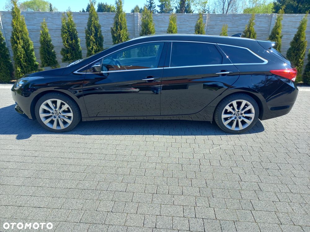 Hyundai i40 Kombi 1.7 CRDi Premium - 4