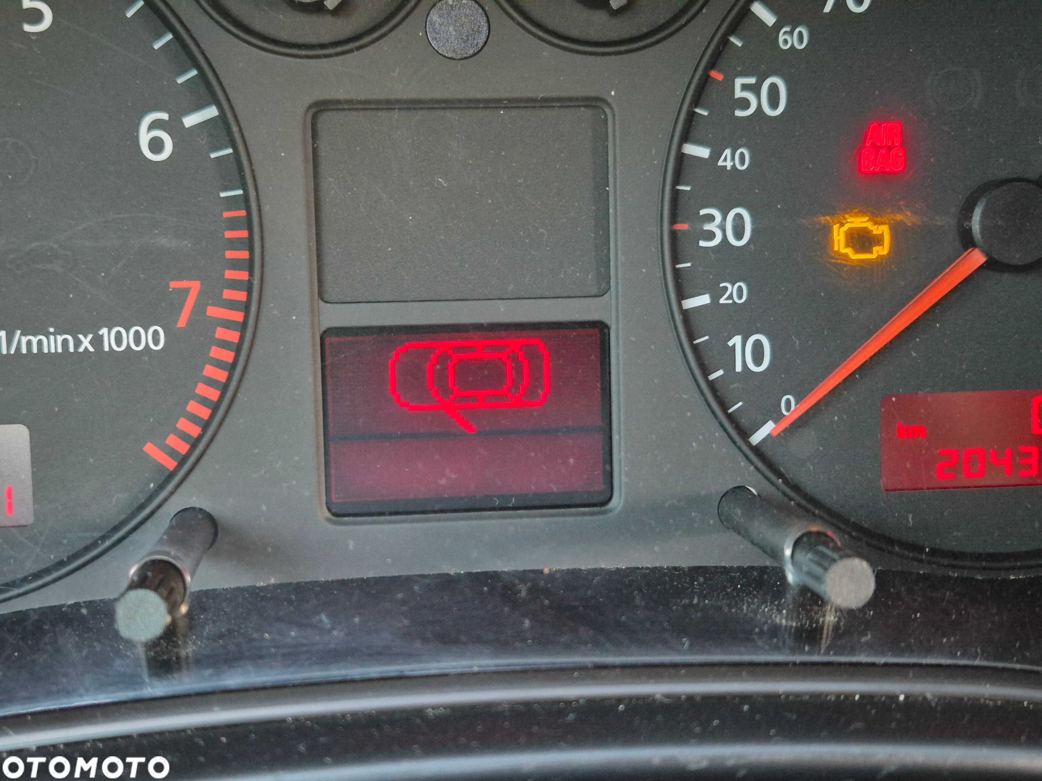 audi a3 8l lift 1.6 1.8 BENZYNA 1/2 fis licznik zegar zegary europa - 2
