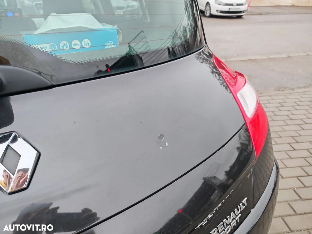 Renault Megane 2.0 dCi GT - 4