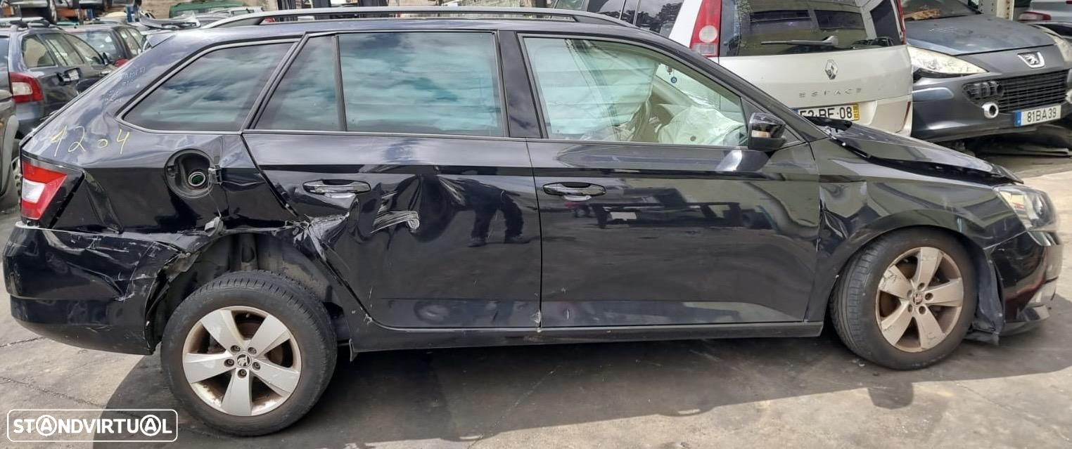 Carro para peças SKODA FABIA III (NJ3) 1.2 TSI de 2016 disponível para peças - 4