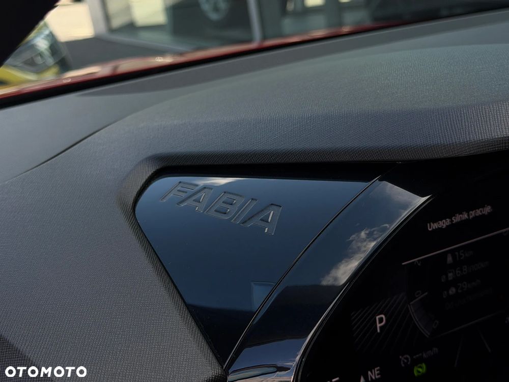 Skoda Fabia 1.0 TSI Monte Carlo DSG - 11