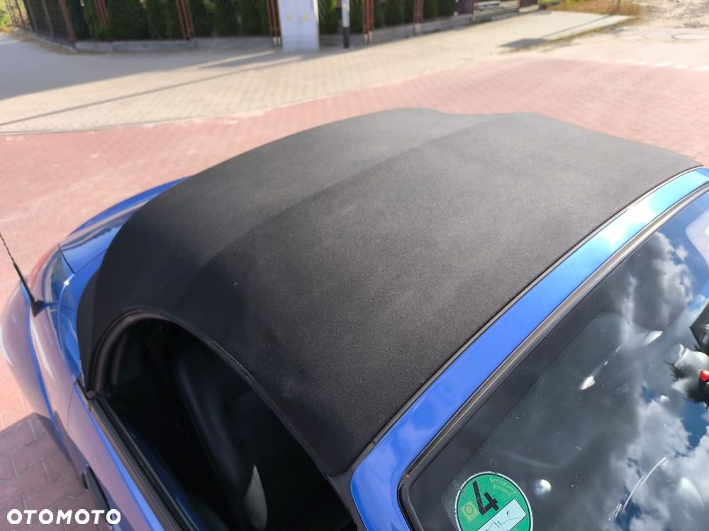 Ford Streetka 1.6 Luxury - 21