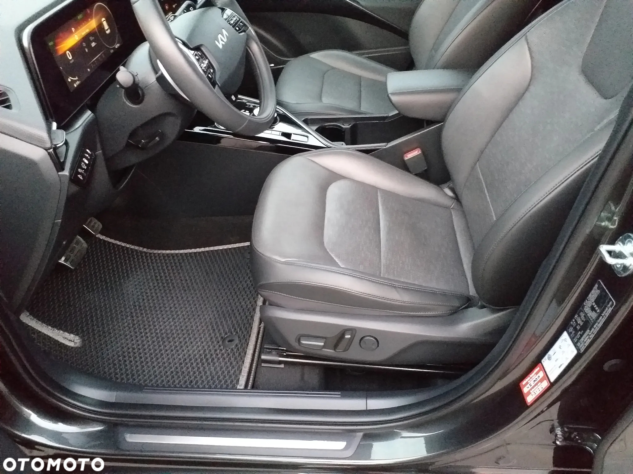Kia Niro 1.6 GDI Plug-in Hybrid L Business Line - 19