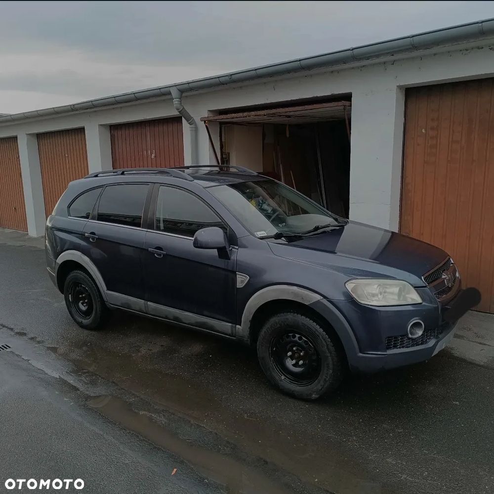 Chevrolet Captiva 2.4 LS - 2