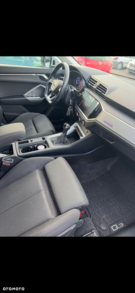 Audi Q3 45 TFSI Quattro S tronic - 11